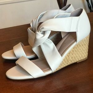 Preston & York White Wedge Espadrilles 7 Like New